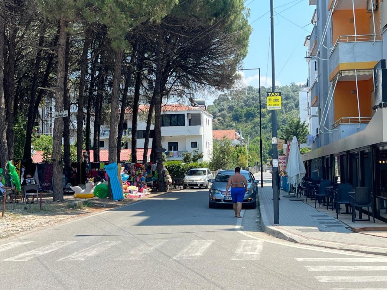 Apartment Star & Restaurant Golem (Tirana)